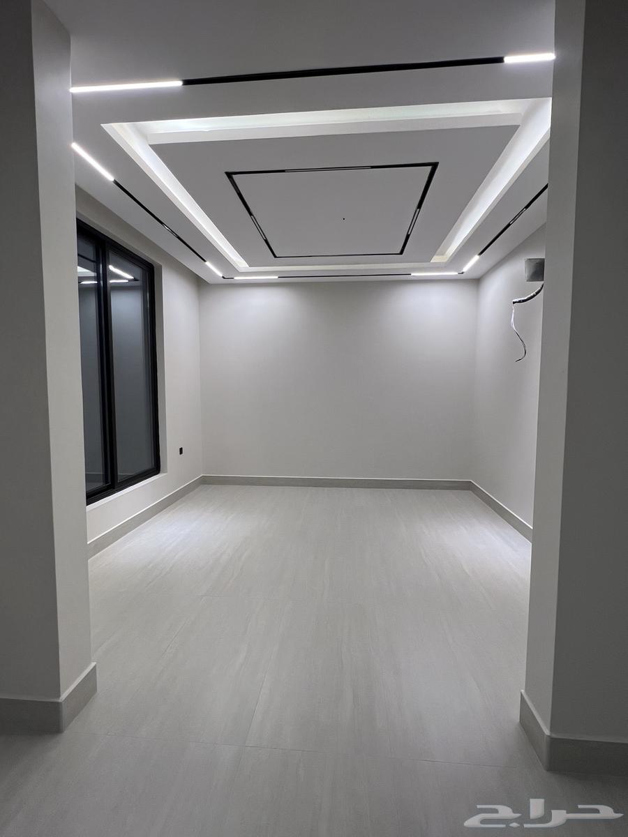 6 bedroom villa in Ash Shulah 9