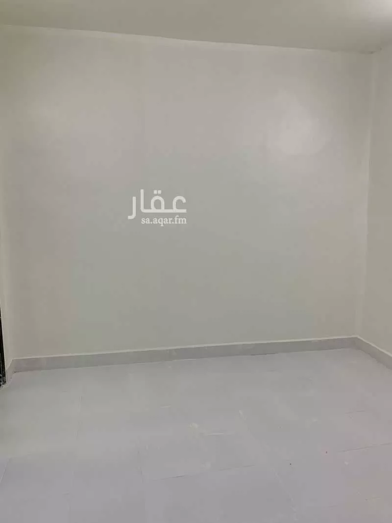 عمارة 118 م² في سكيرينة 4