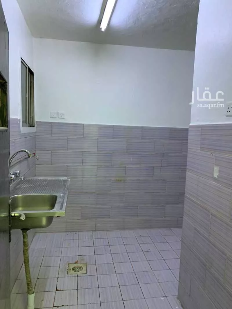 عمارة 118 م² في سكيرينة 5