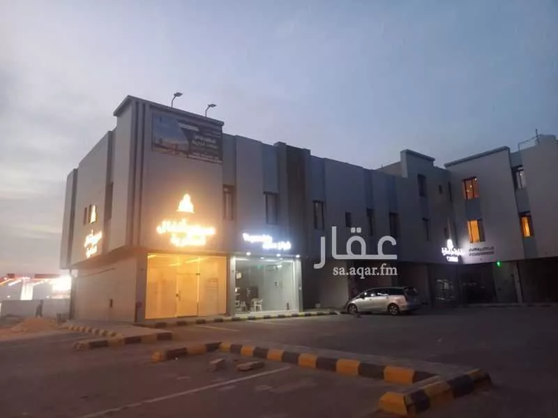 2100 sqm building in Badr 3