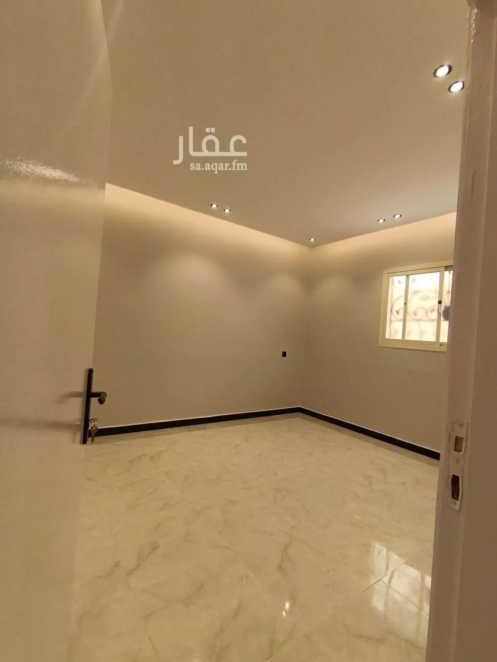 دور 1 غرف في العارض 2