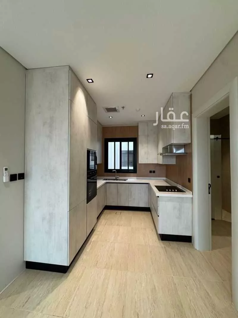 3 bedroom apartment in Al Nakheel 5