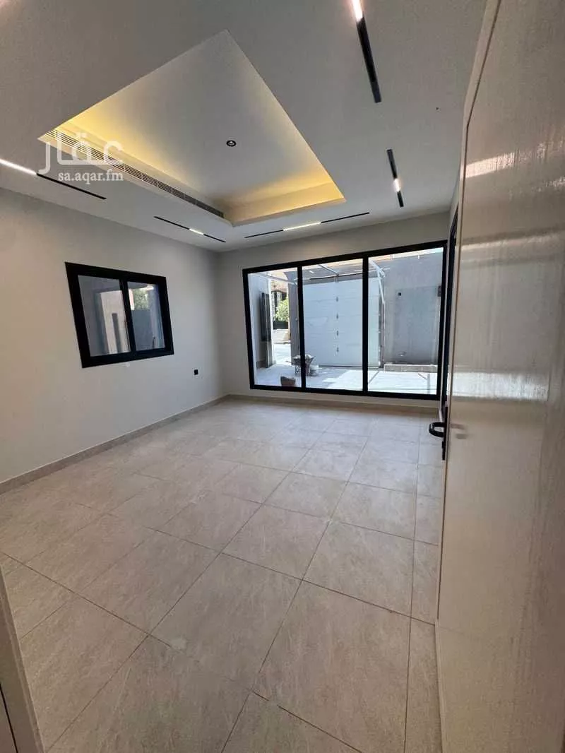 8 bedroom villa in Al Rabie 3