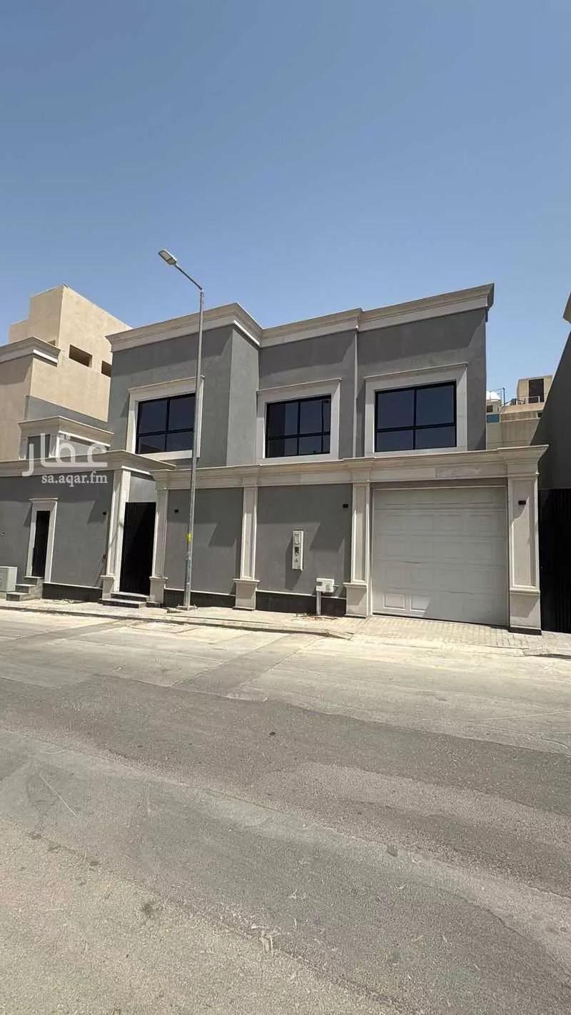 8 bedroom villa in Al Rabie 7