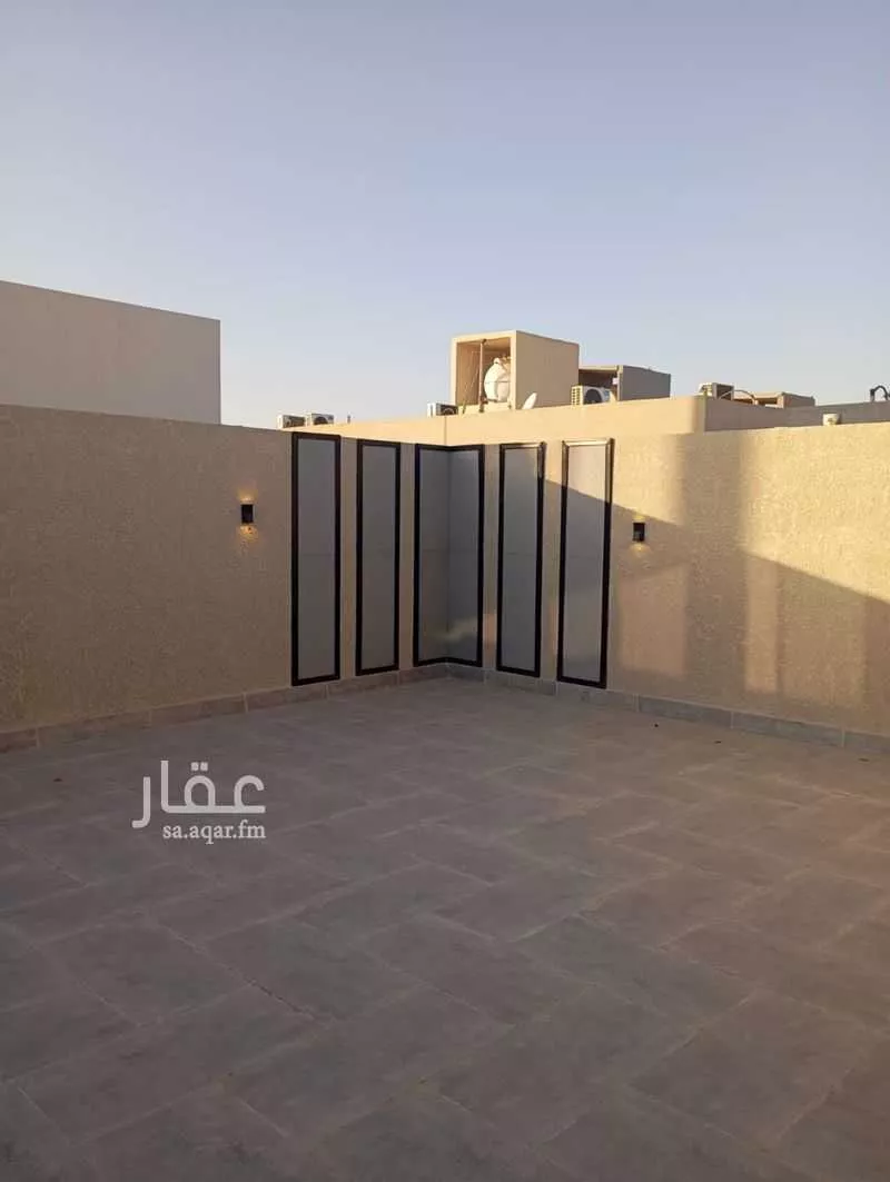 شقة 4 غرف في الرمال 6