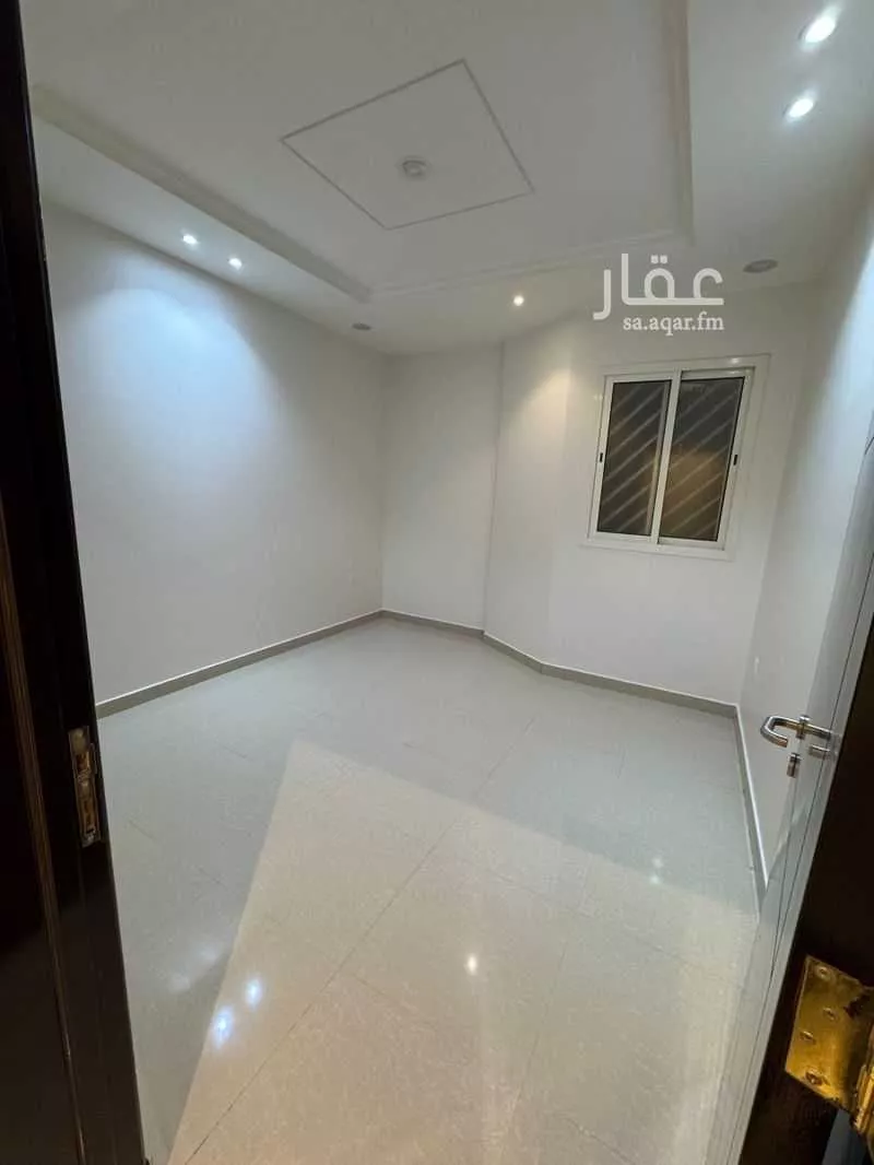 3 bedroom apartment in Al Aqiq 3