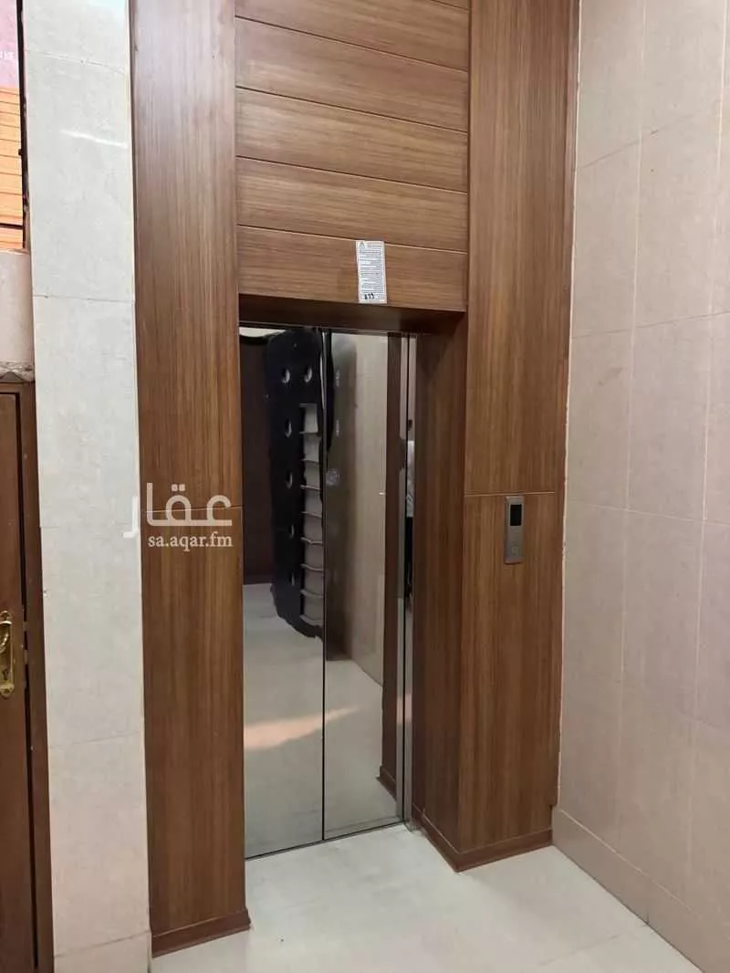 3 bedroom apartment in Al Aqiq 4