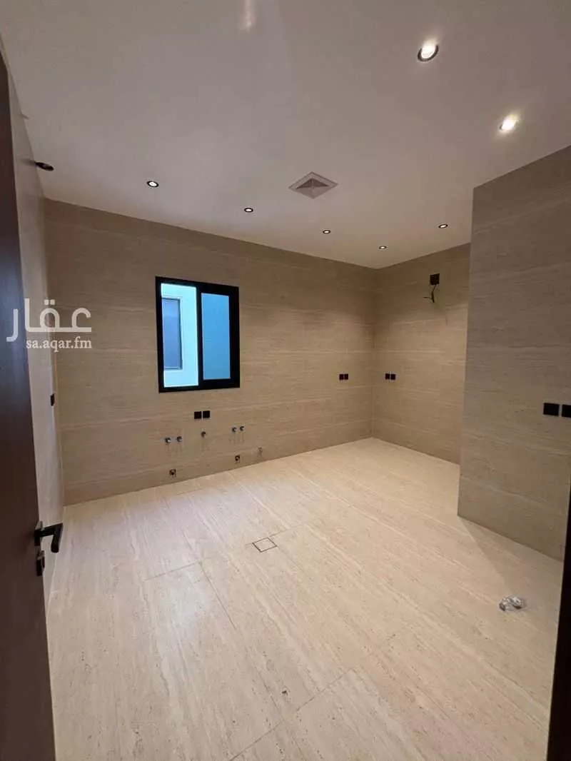 4 bedroom floor in Al Rimal 4