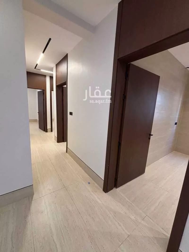 4 bedroom floor in Al Rimal 7