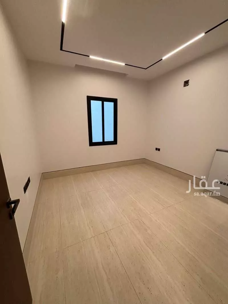 4 bedroom floor in Al Rimal 8