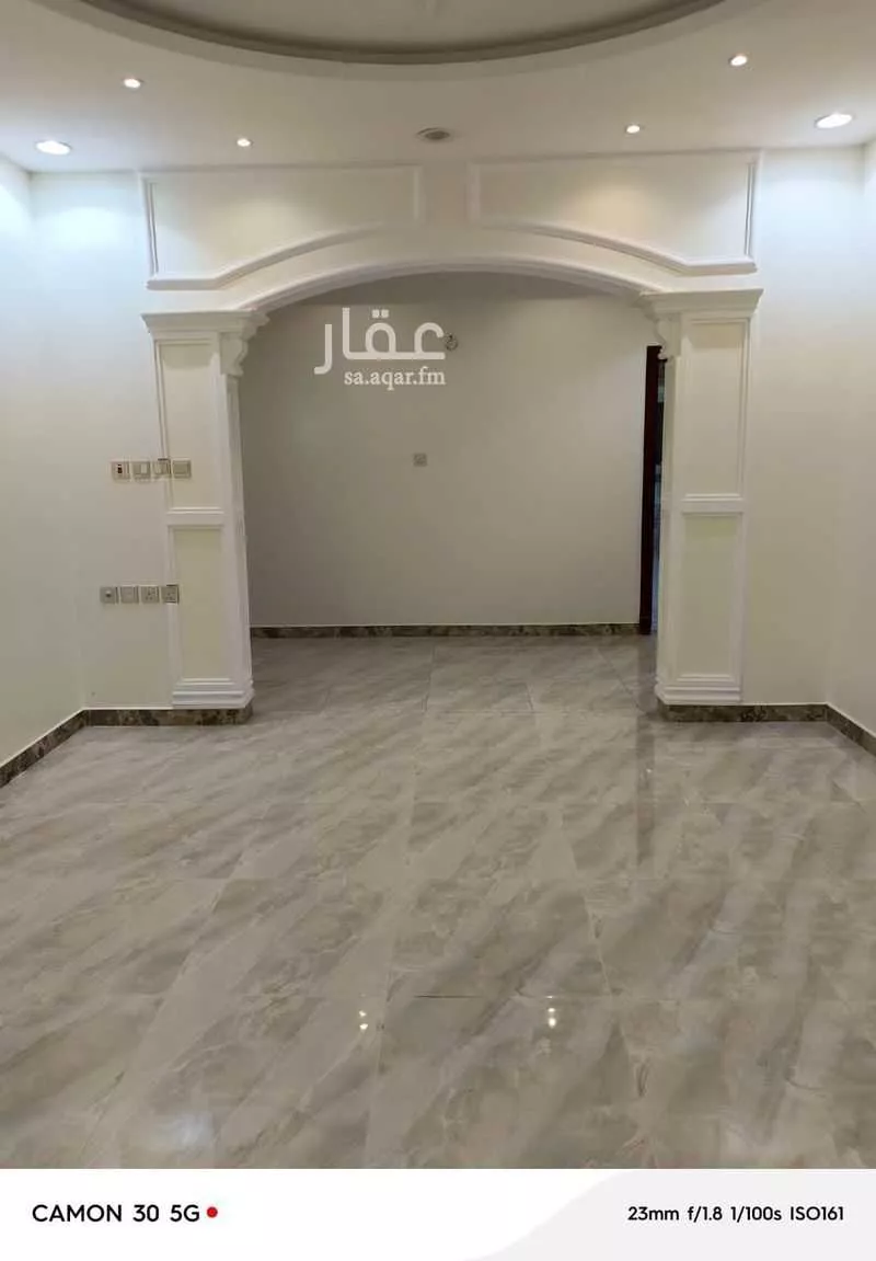 فيلا 7 غرف في طويق 12
