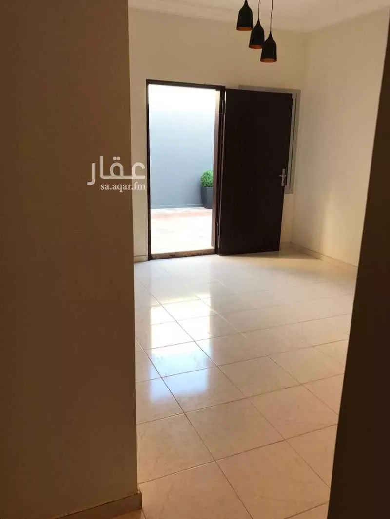 دور 3 غرف في العقيق 18