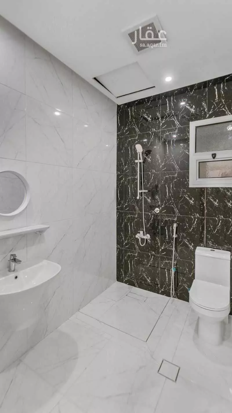 4 bedroom apartment in Hittin 2