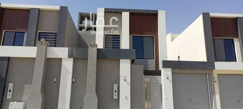 11 bedroom villa in Al Rimal 10
