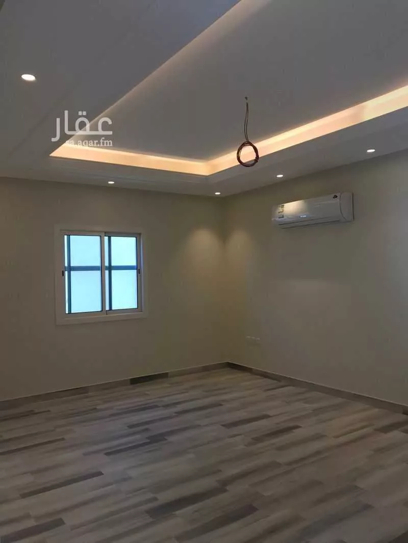 3 bedroom floor in Al Qairawan 5
