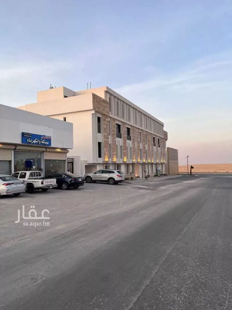 محل 780 م² في النرجس 2