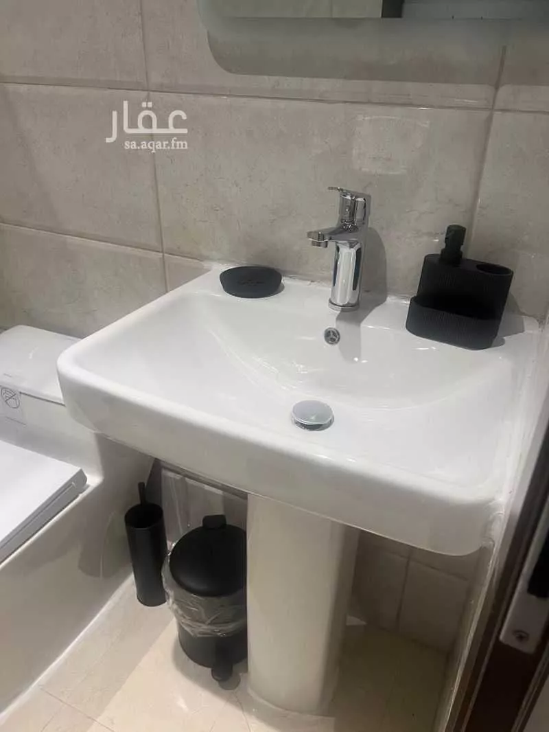 شقة 2 غرف في العليا 9