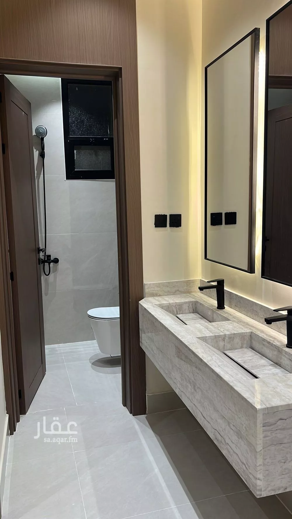 5 bedroom floor in Al Nahda 6