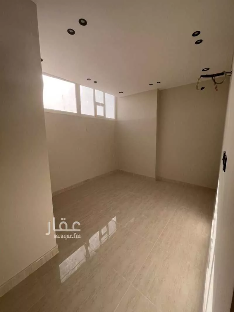 6 bedroom villa in Shawran 8