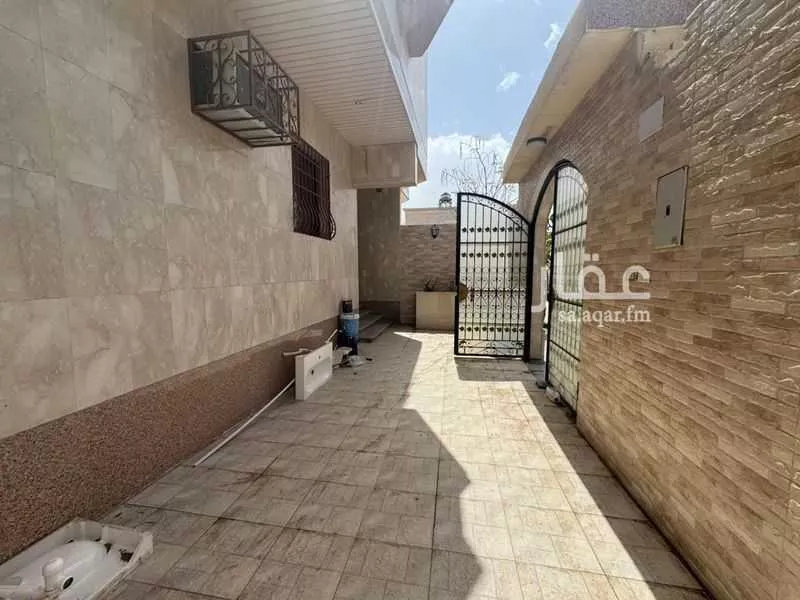 فيلا 5 غرف في القصواء 11