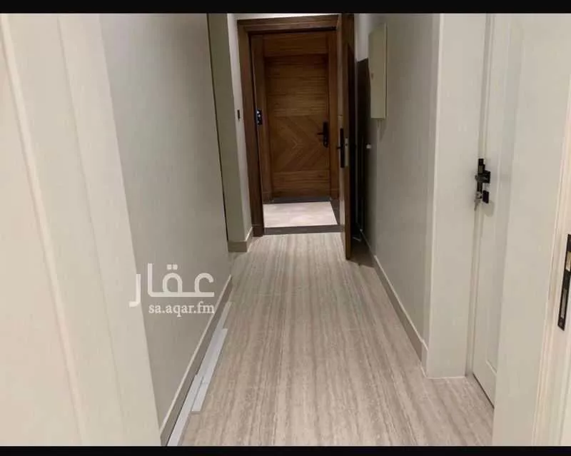 شقة 4 غرف في الحمرا 6