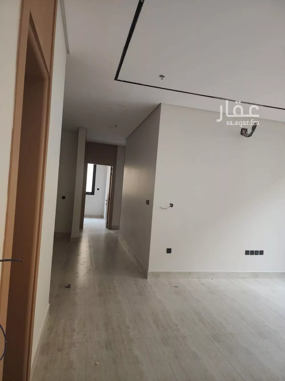 عمارة 97 م² في الروضة 5