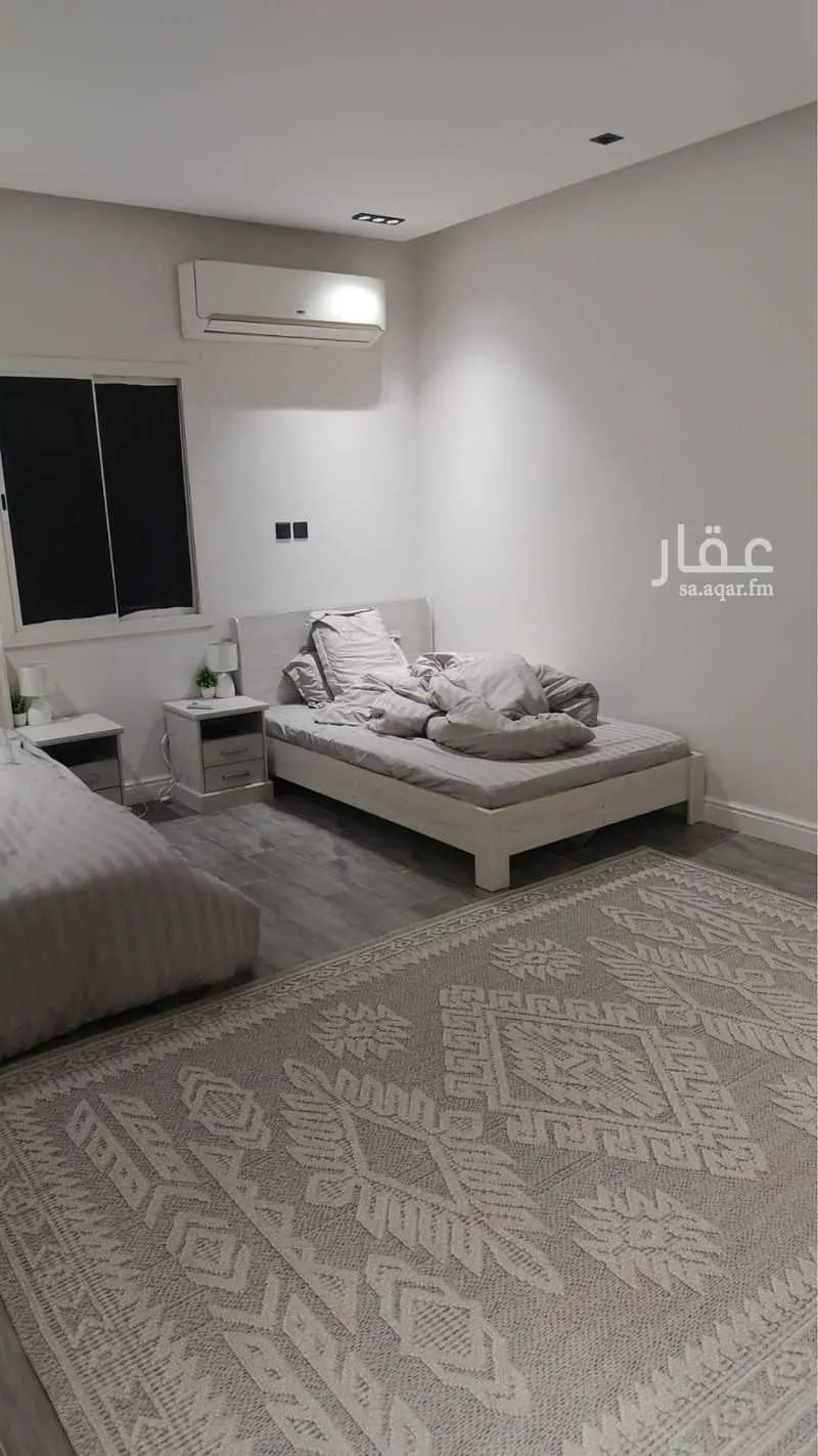 500 sqm building in Dahiat King Fahd 5