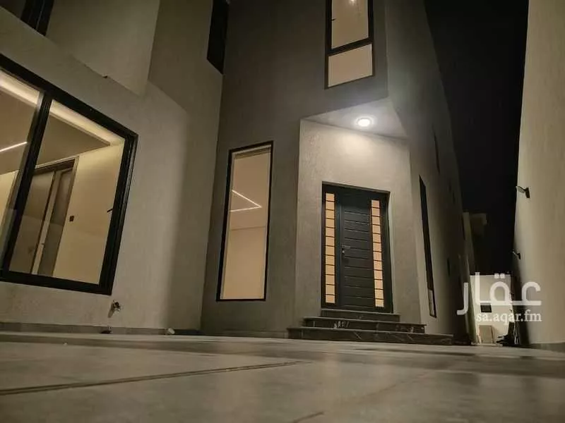فيلا 4 غرف في السيف 2