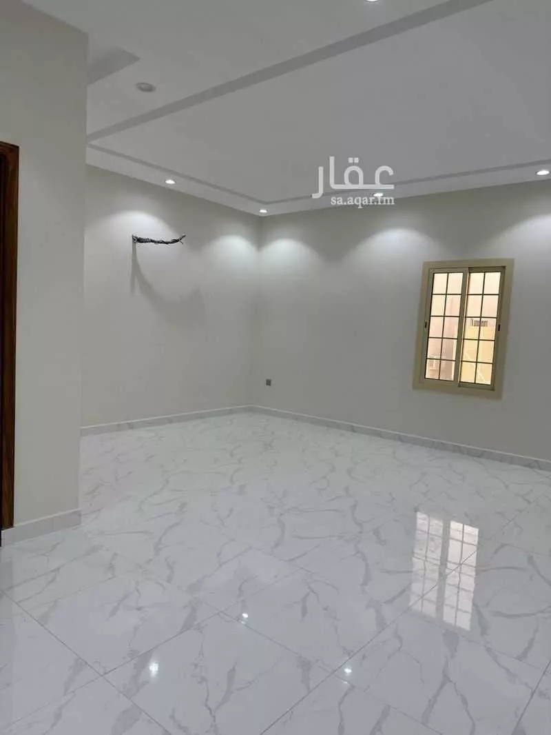 244 sqm building in Al Ranuna 4