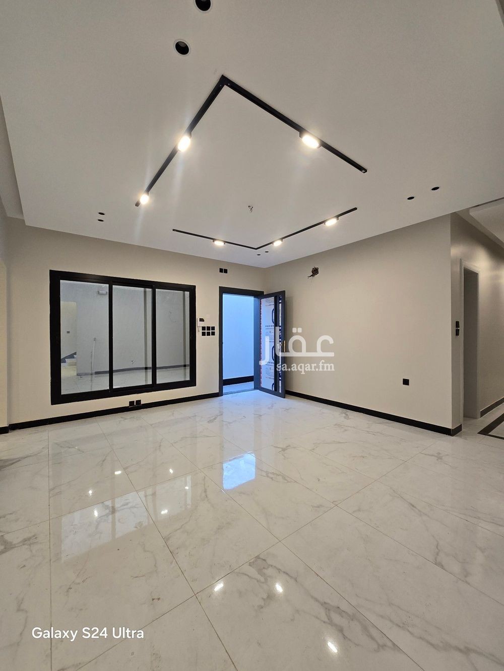 15 bedroom villa in Al Yaqout 8