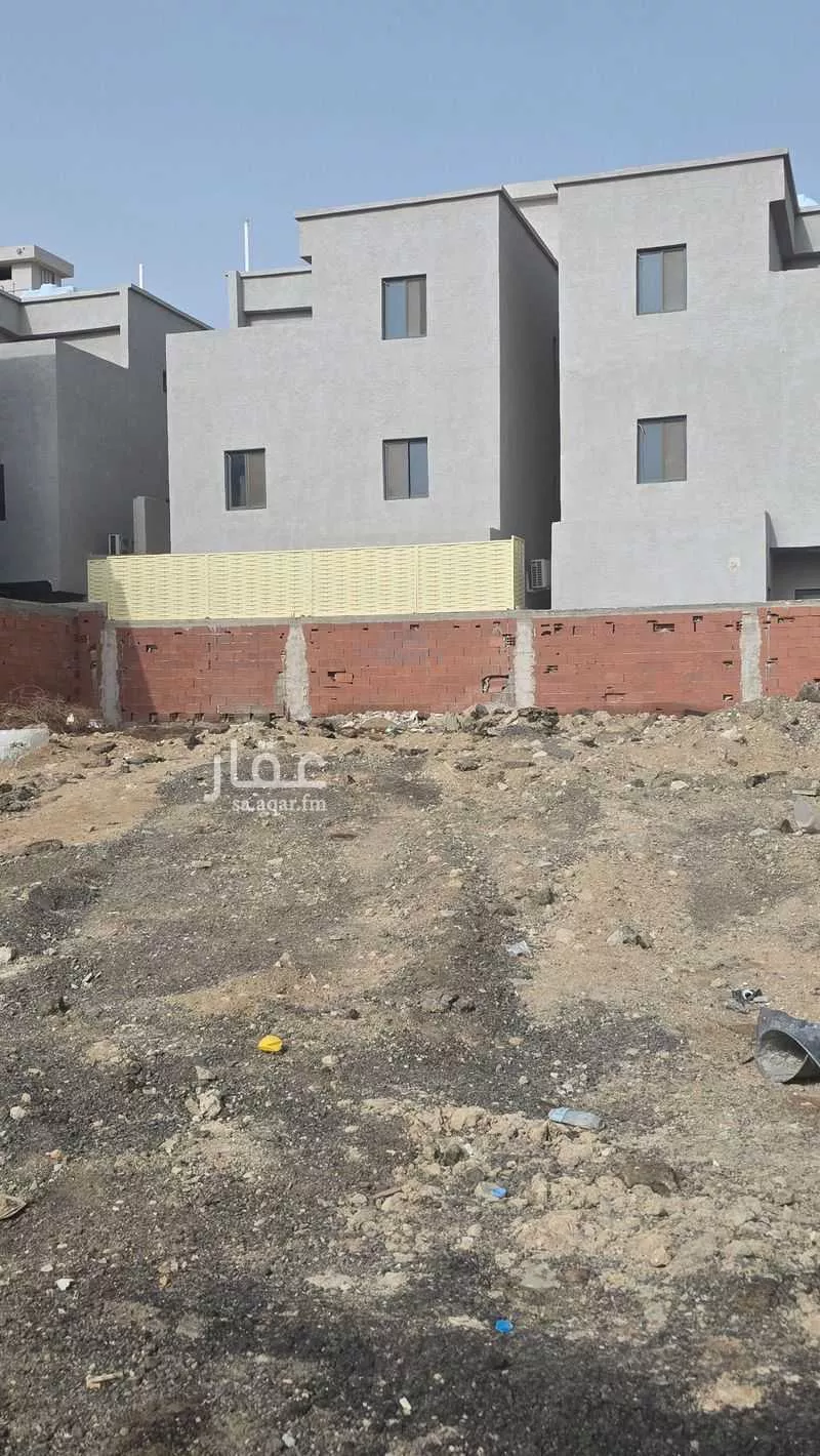 561 sqm land in Al Manarat 6