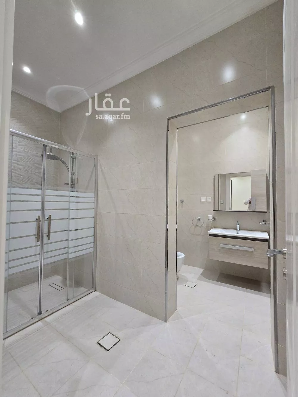 فيلا 7 غرف في الصوارى 27