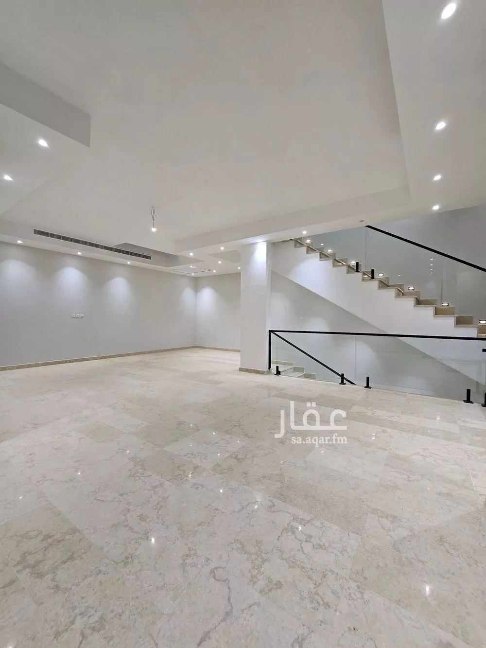 فيلا 7 غرف في الصوارى 8