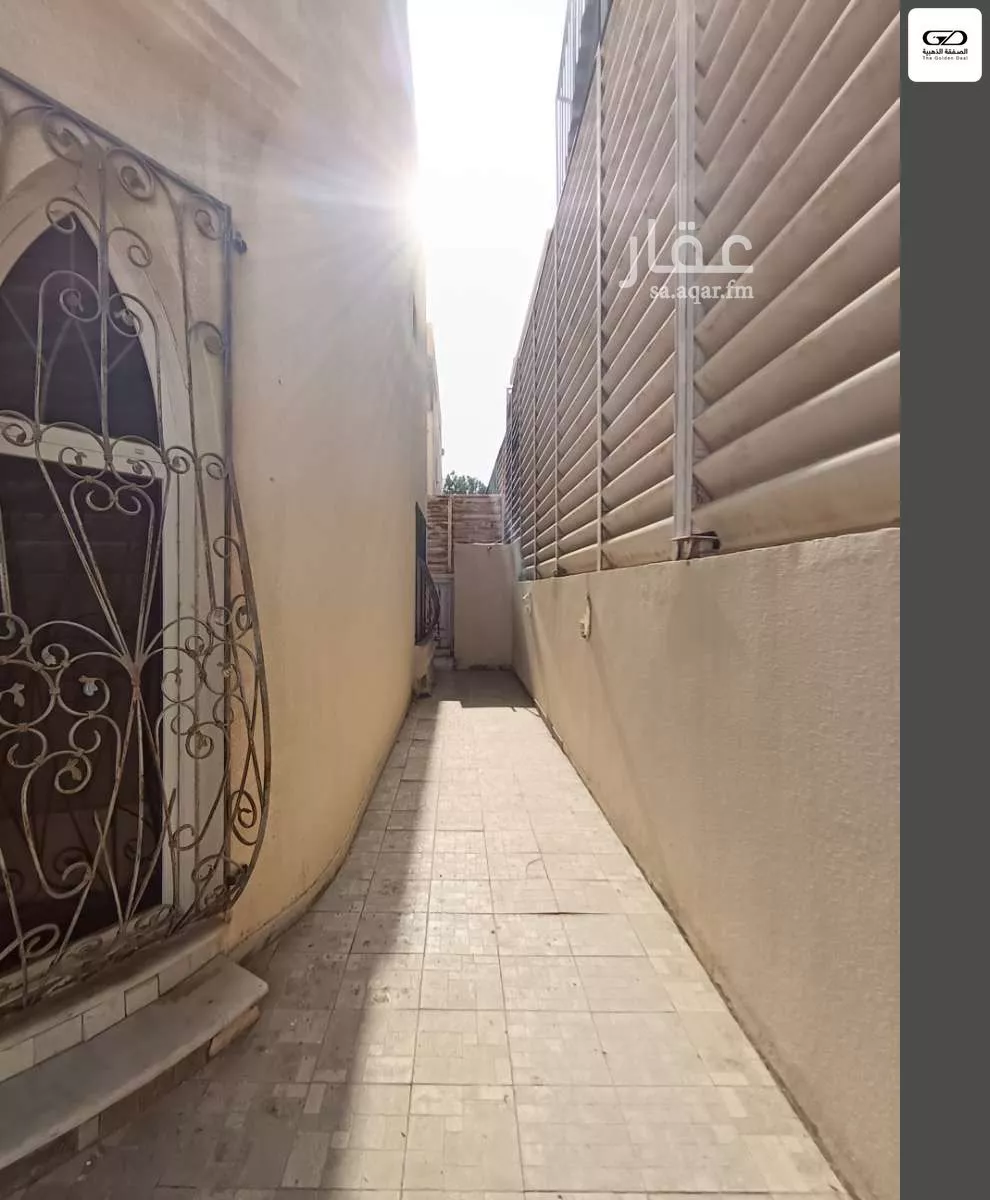 فيلا 8 غرف في الخالدية 27