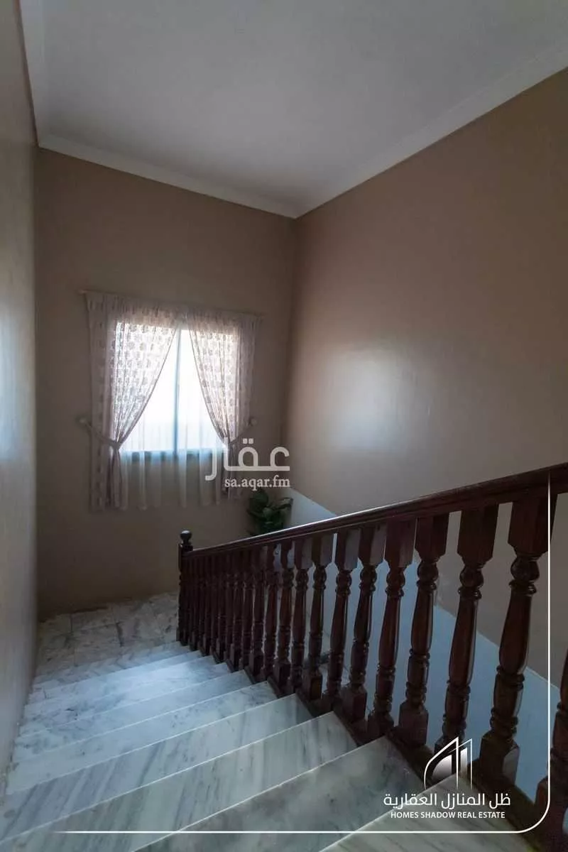 فيلا 20 غرف في المنار 10
