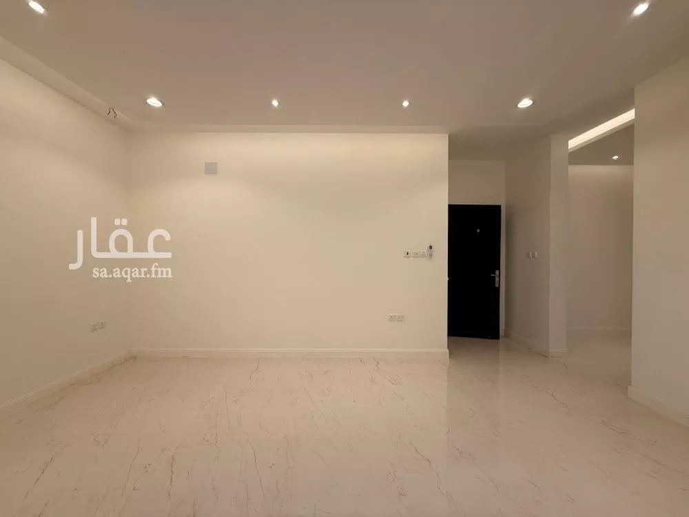 دور 3 غرف في الملقا 12