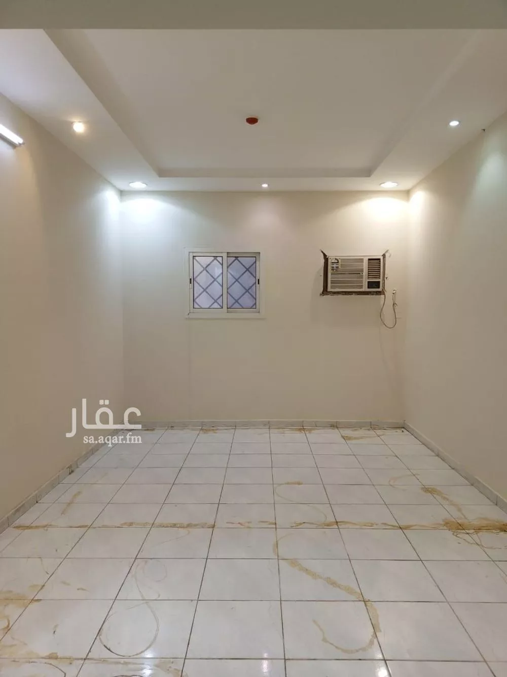 شقة 2 غرف في الرمال 3