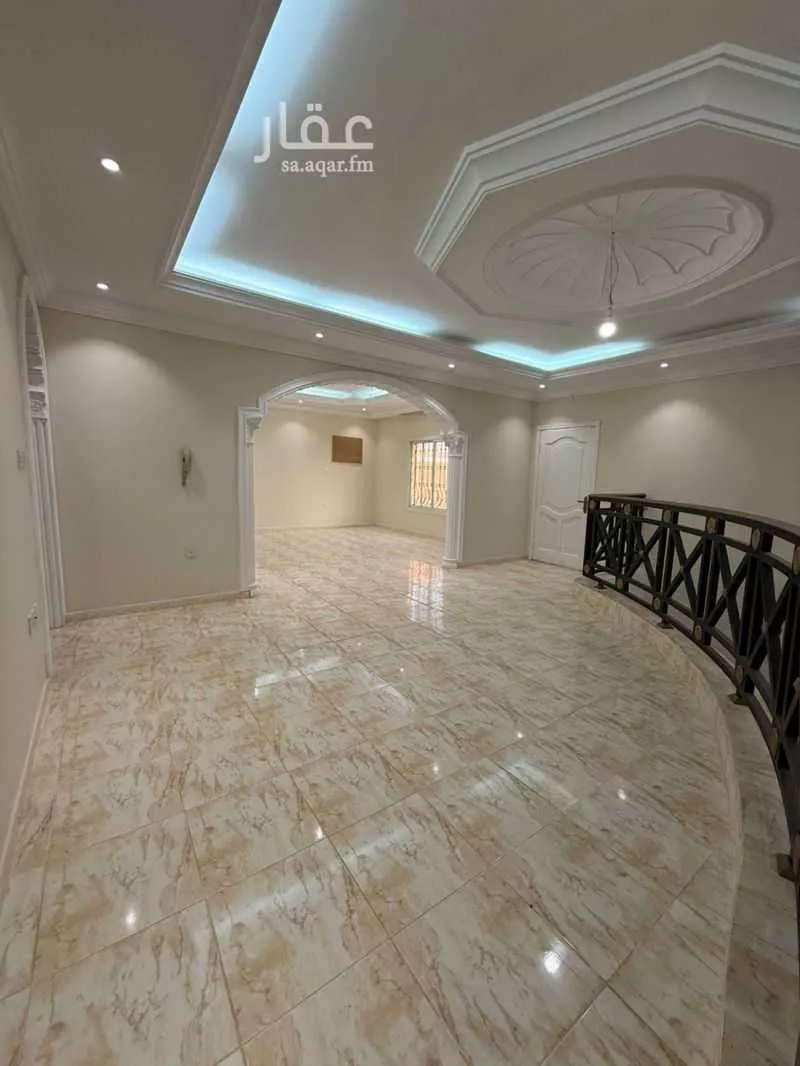 5 bedroom villa in Abhur South, Jeddah 12