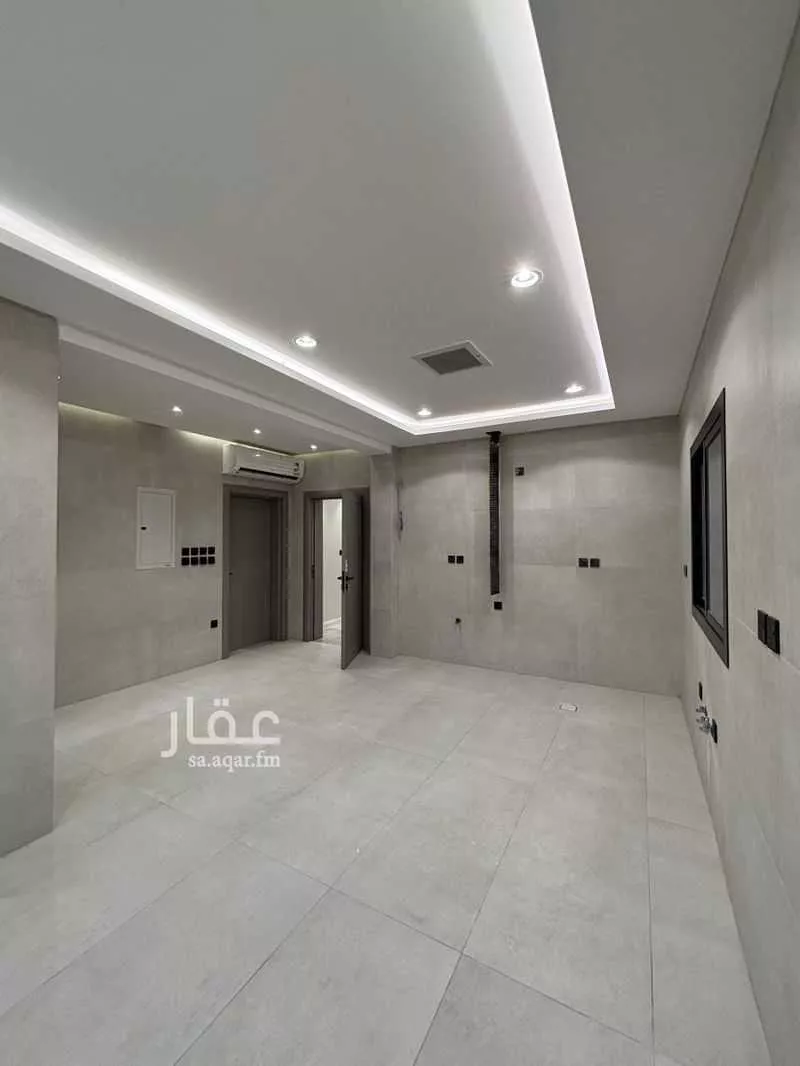6 bedroom villa in Al Sharafiyah 13