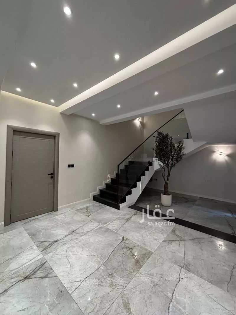 6 bedroom villa in Al Sharafiyah 18