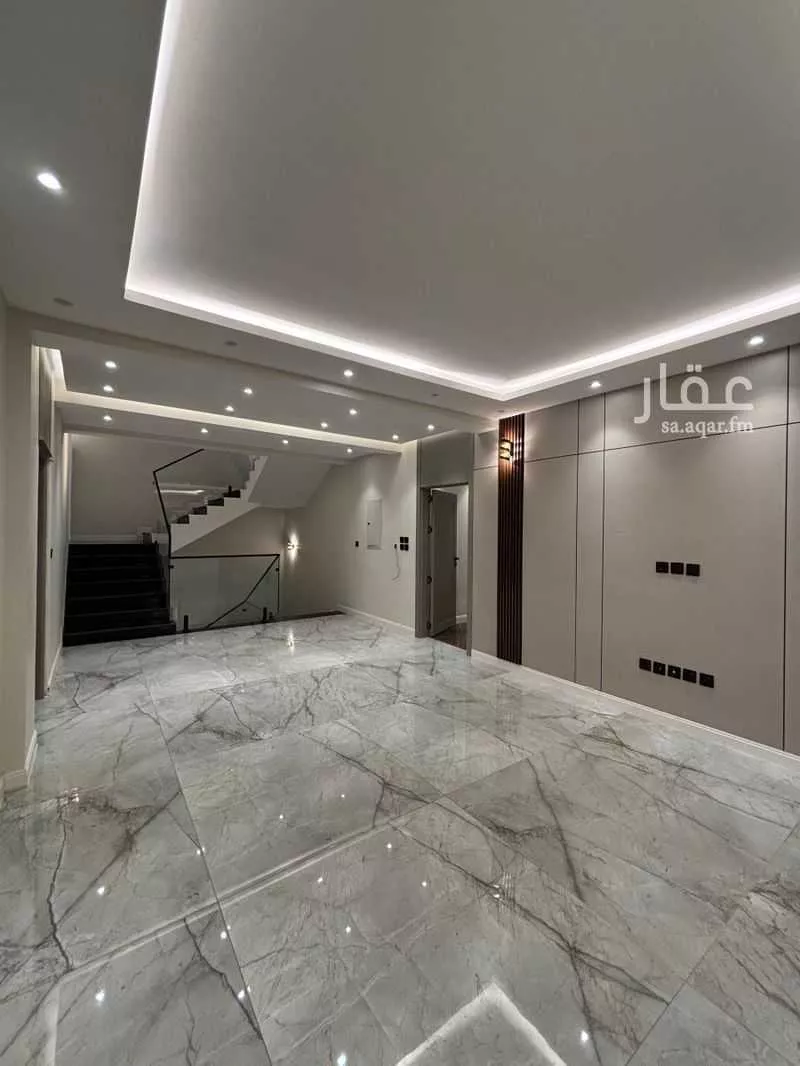 6 bedroom villa in Al Sharafiyah 27