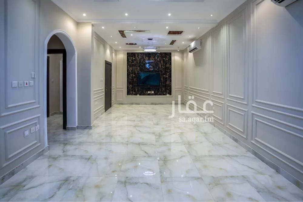 5 bedroom villa in Al Yaqout 9