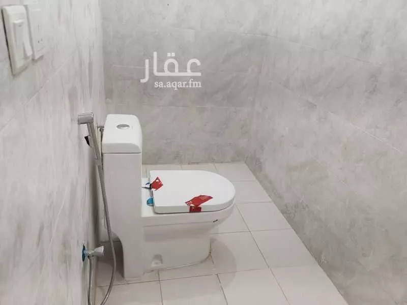 2 bedroom apartment in Al Rabwa 6