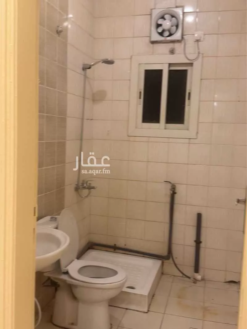 عمارة 2350 م² في مشرفة 4