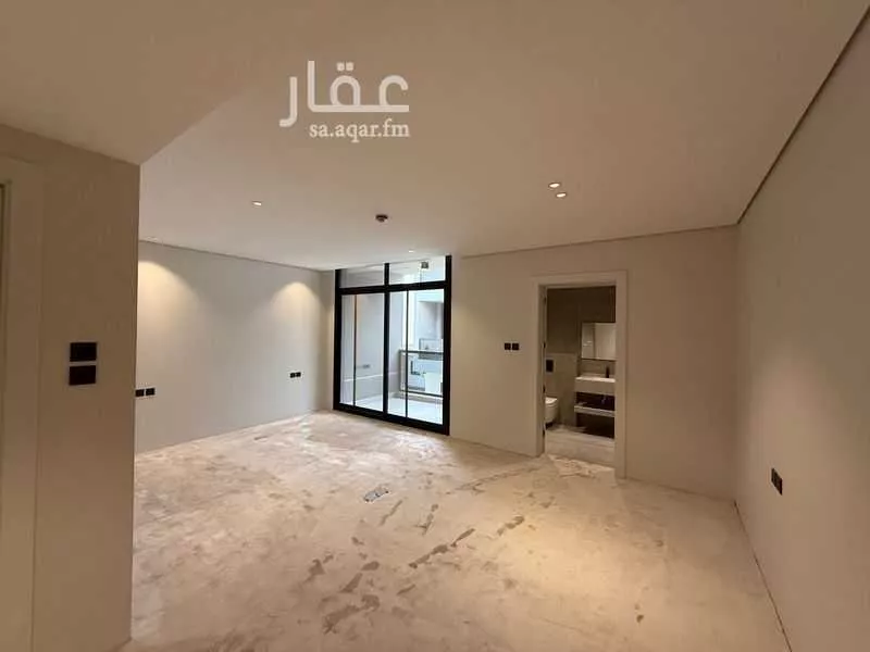 فيلا 5 غرف في العارض 12