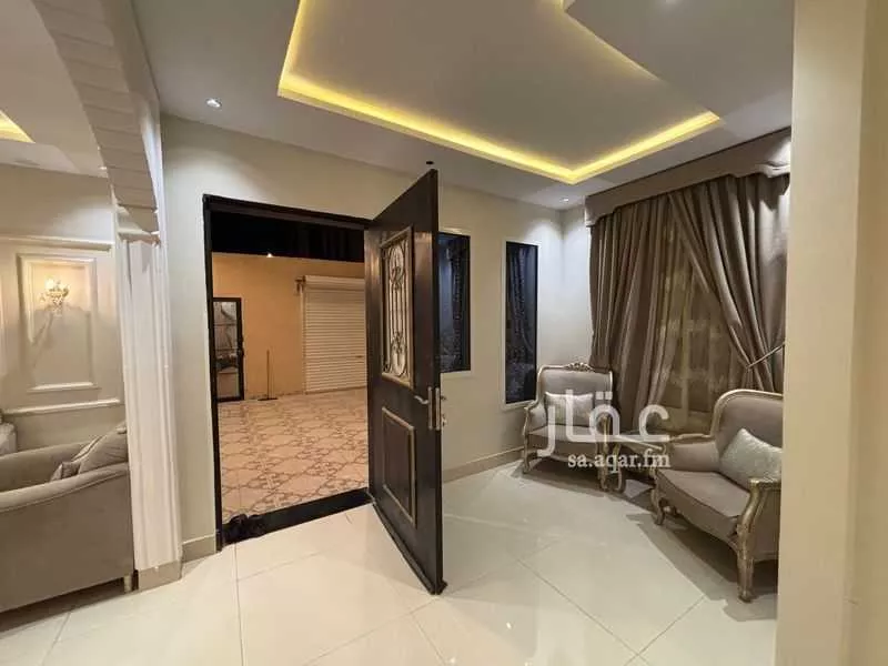 فيلا 5 غرف في الرمال 15
