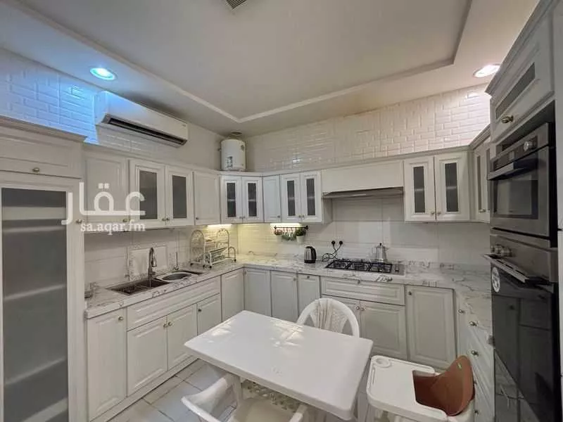 فيلا 5 غرف في الرمال 21