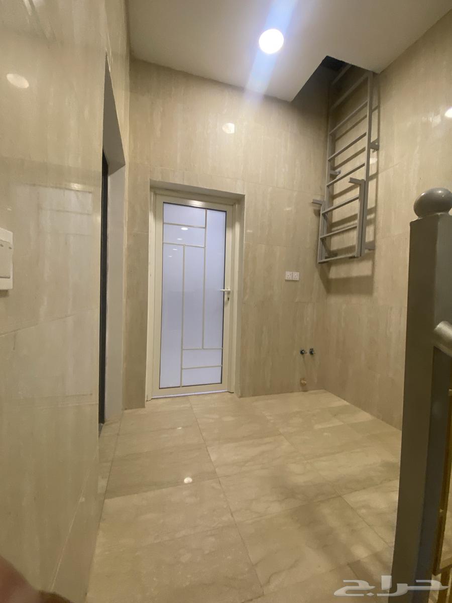 24 bedroom apartment in Al Amwaj 11