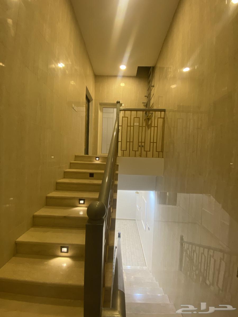 24 bedroom apartment in Al Amwaj 10