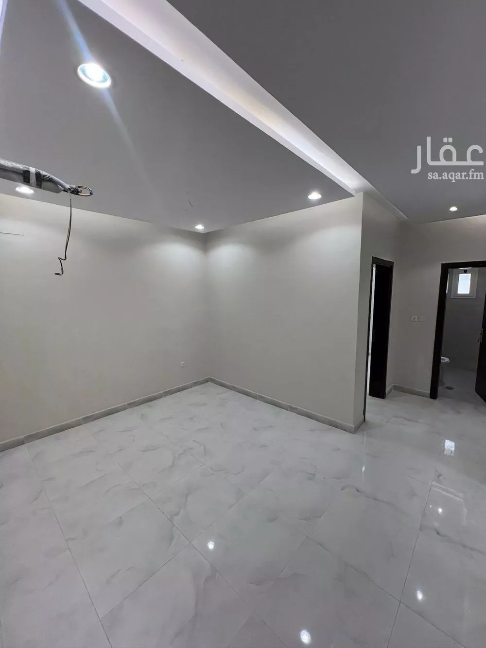 فيلا 6 غرف في الريان 2